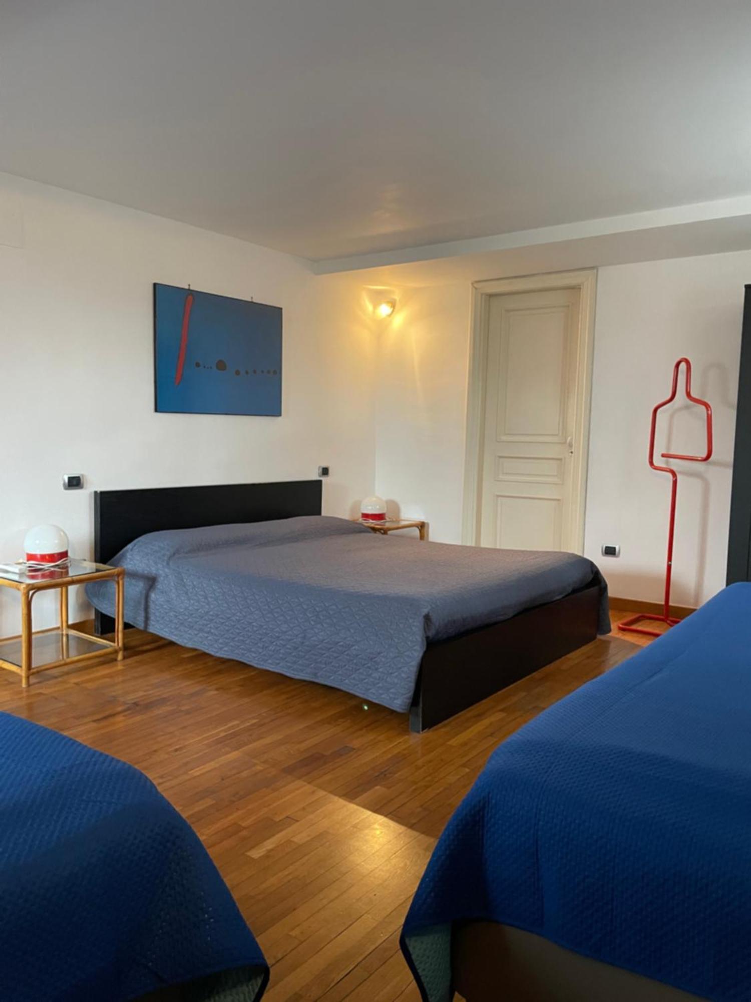 B&B Trieste&Trento نابولي المظهر الخارجي الصورة